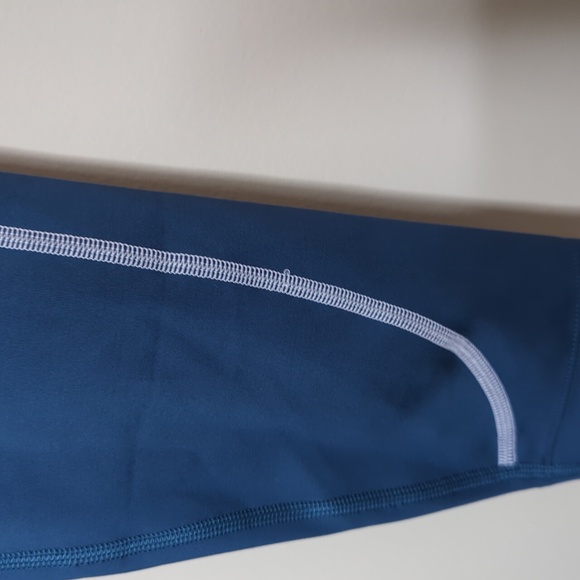 Peloton blue legging size medium - Picture 3 of 12
